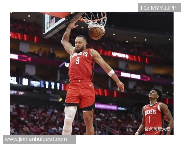 火箭队本赛季两次大胜对手篮板数创历史纪录令人震惊