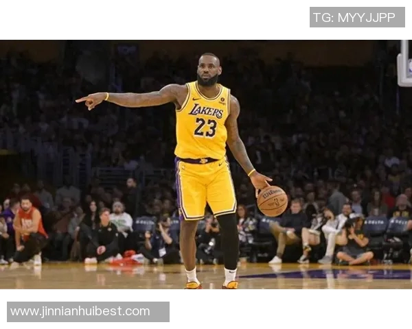 武圣期待詹姆斯再次换队展现精彩球风与职业生涯新篇章